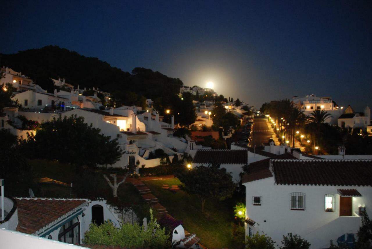 Capistrano Vila Nerja Exterior foto